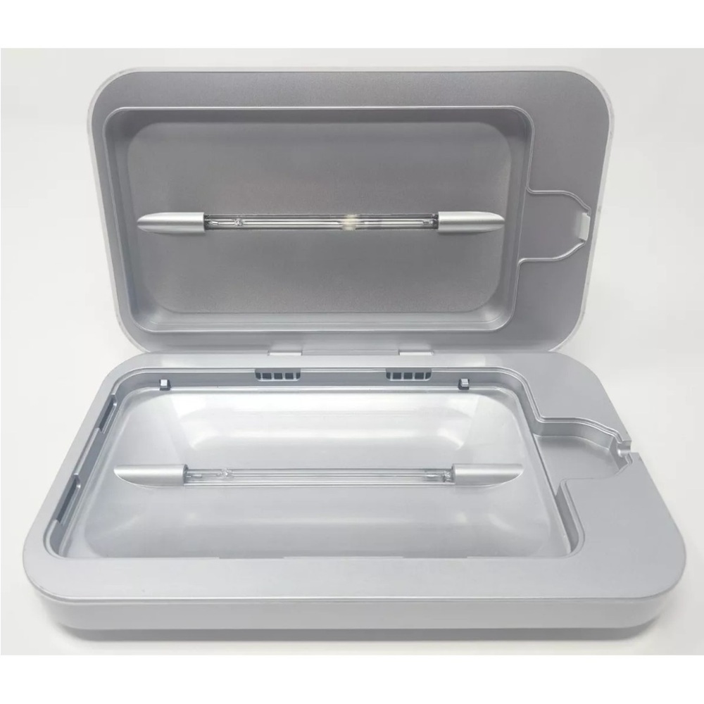 PhoneSoap 3 500-1 Smartphone UV
Sanitizer USB-C Charger Clean & disinfect